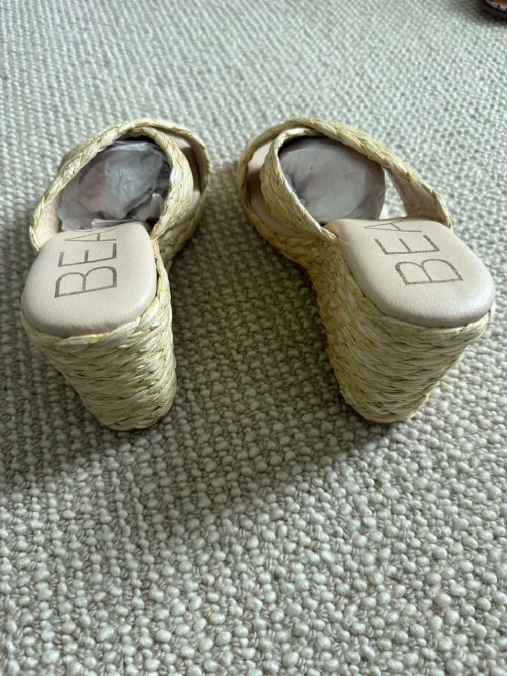BEACH by Matisse Bondi Raffia Wedge Sandals Natural Size 8